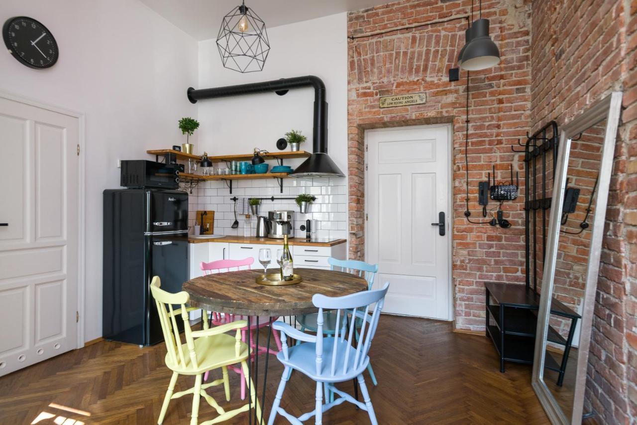 Discover Krakow Apartments - 3 Rakowicka St - Amazing Loft Near Main Station - Netflix Buitenkant foto