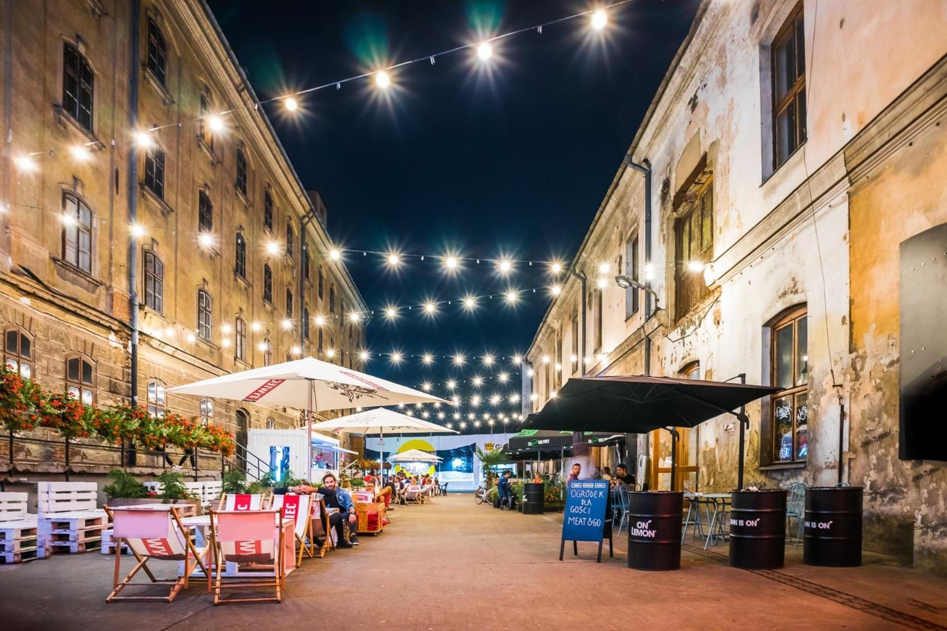 Discover Krakow Apartments - 3 Rakowicka St - Amazing Loft Near Main Station - Netflix Buitenkant foto