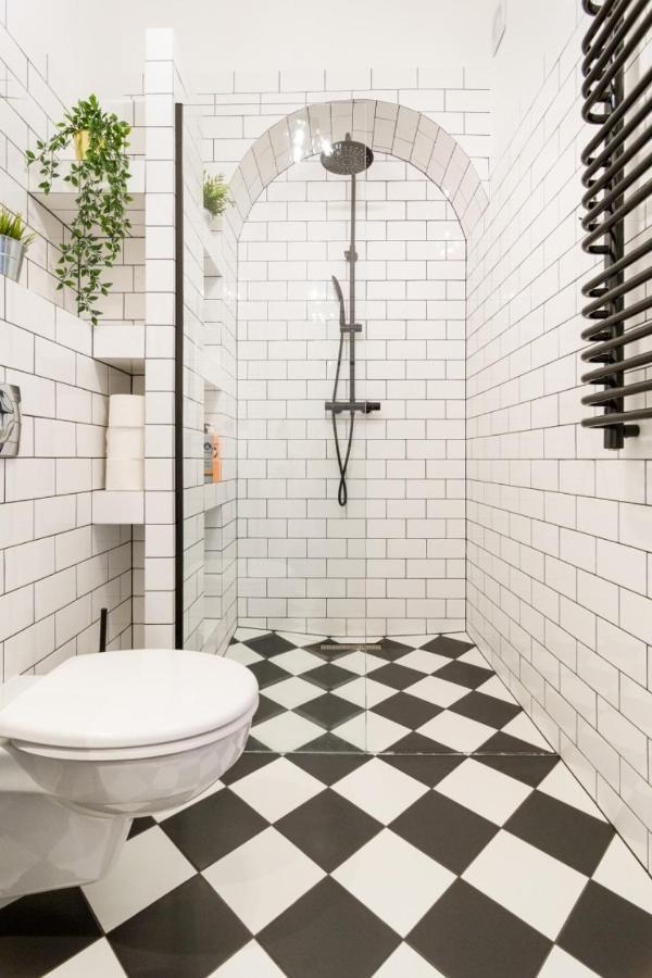 Discover Krakow Apartments - 3 Rakowicka St - Amazing Loft Near Main Station - Netflix Buitenkant foto